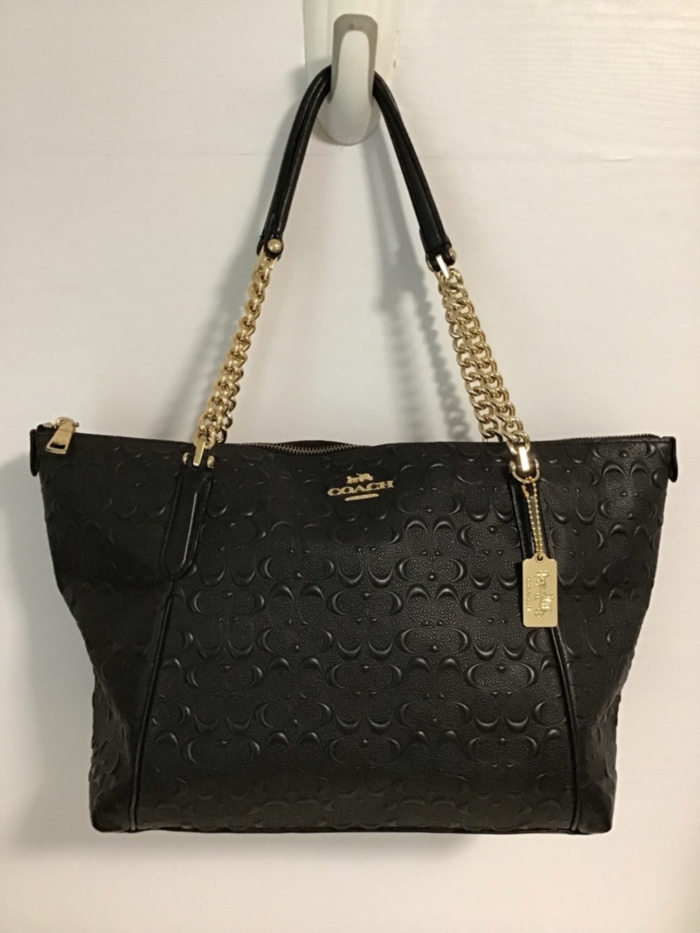 Coach Ava Chain Tote in Signature Embossed Leather Black EUC